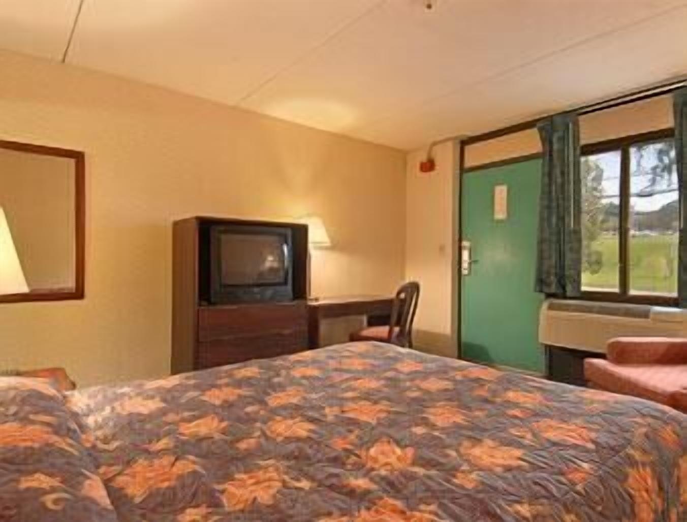 Hotel Super 8 By Wyndham White River Junction Chambre photo